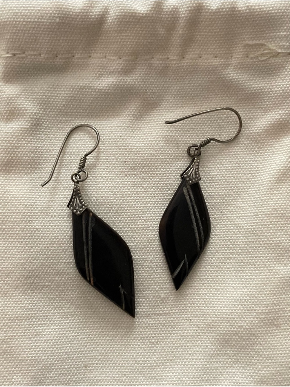 Vintage Etched Black Leaf Drop Earrings Subtle Silver Accents